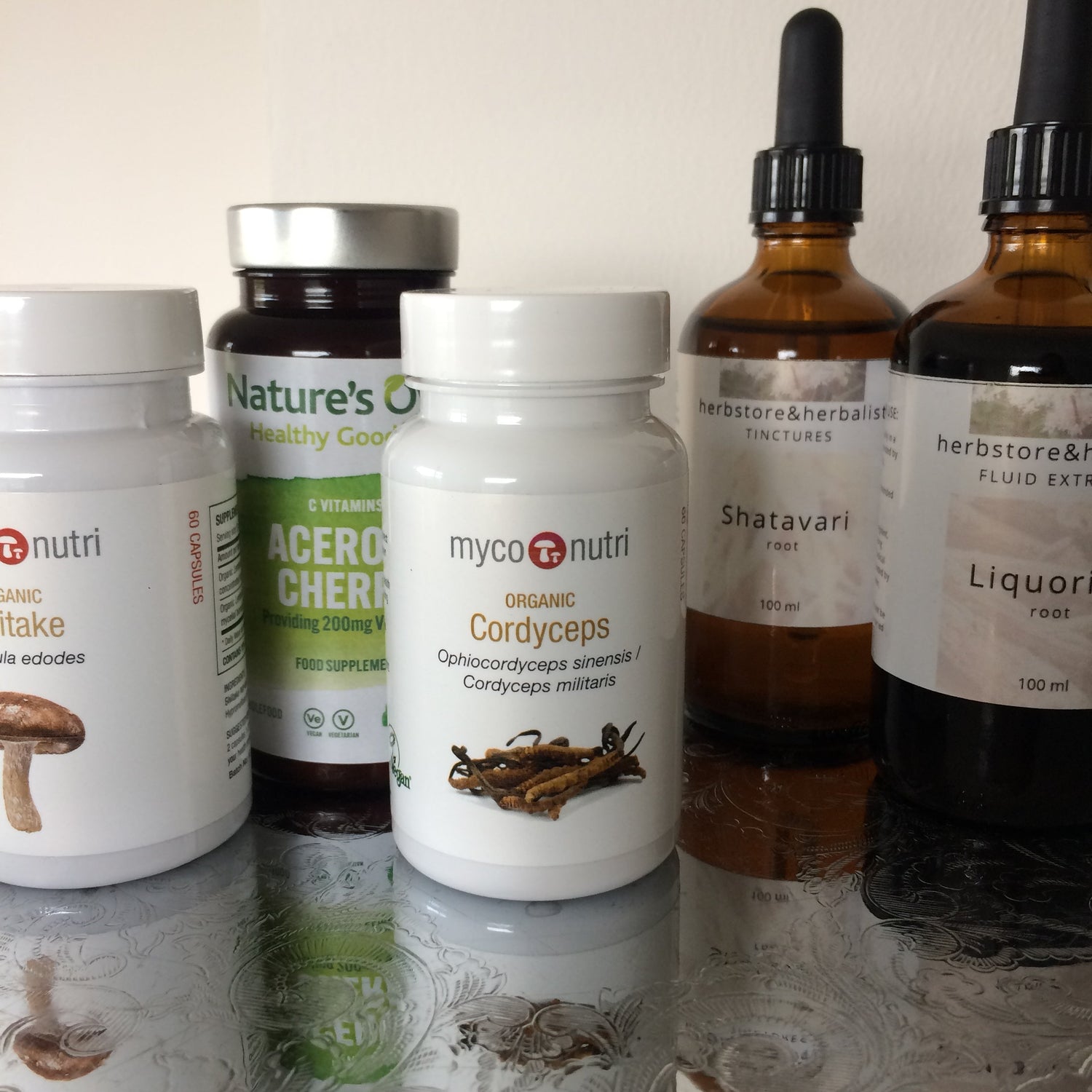 Synergistic natural blends